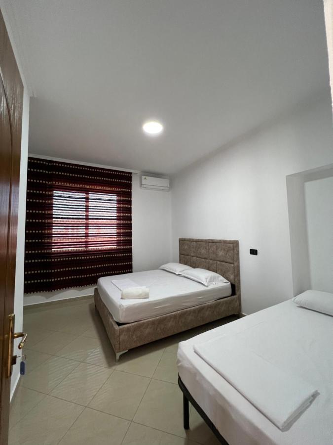 Guest House Il Palazzo Durrës Eksteriør bilde