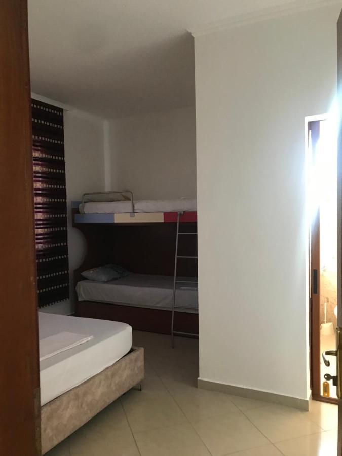Guest House Il Palazzo Durrës Eksteriør bilde
